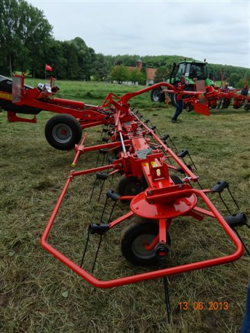 kuhn demo-13-06-2013