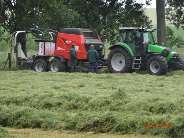 kuhn demo-13-06-2013